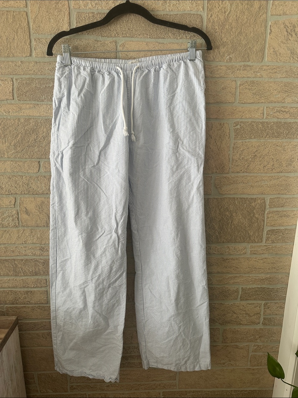 Brandy Melville Pants Womens One Size Blue White Striped Seersucker Drawstring - Picture 2 of 6